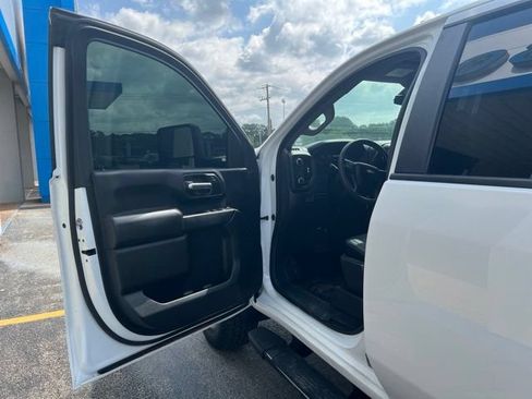 Used 2023 Chevrolet Silverado 2500 W/T w/ WT Convenience Package AWD/4WD image 16