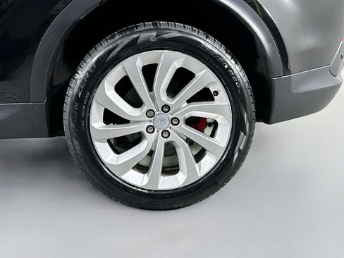 Certified 2023 Land Rover Discovery Sport S image 32