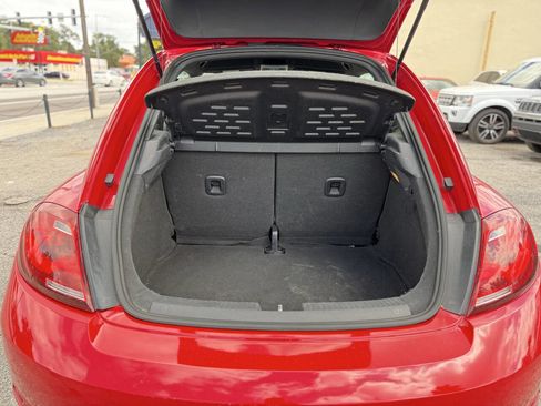 Used 2017 Volkswagen Beetle 1.8T Classic image 19