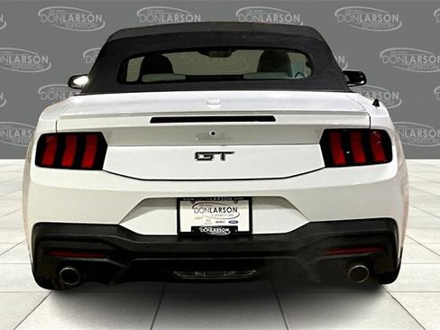Used 2024 Ford Mustang GT Premium image 6