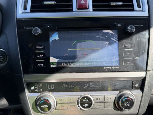Used 2017 Subaru Outback 2.5i Limited AWD/4WD image 69