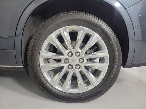 Used 2020 Cadillac XT6 Premium Luxury image 10