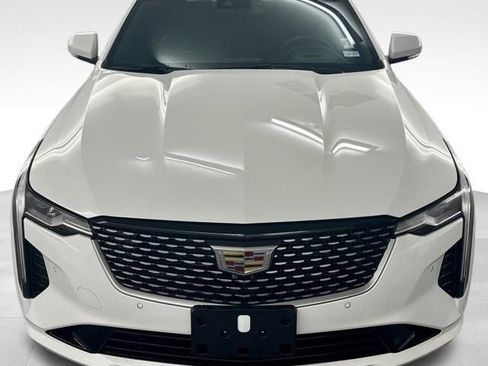 Used 2026 Cadillac CT4 Premium Luxury RWD image 3