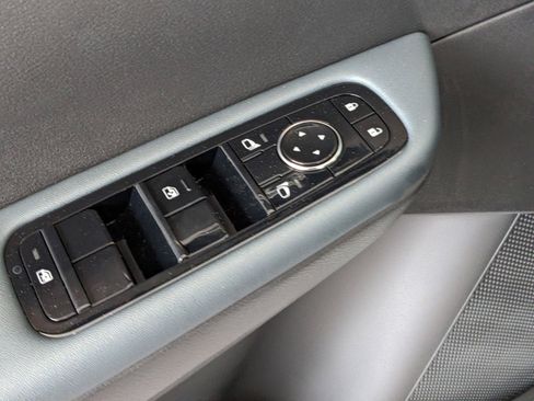 New 2026 Nissan Leaf SV+ FWD image 15