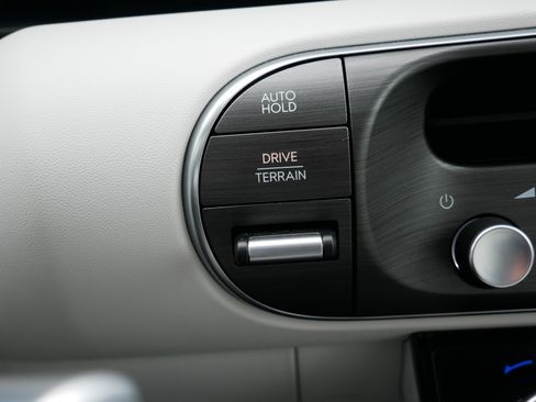 Certified 2026 Hyundai Palisade SEL AWD/4WD image 22