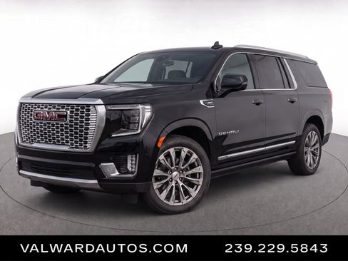 Used 2021 GMC Yukon XL Denali w/ Denali Premium Package AWD/4WD image 1