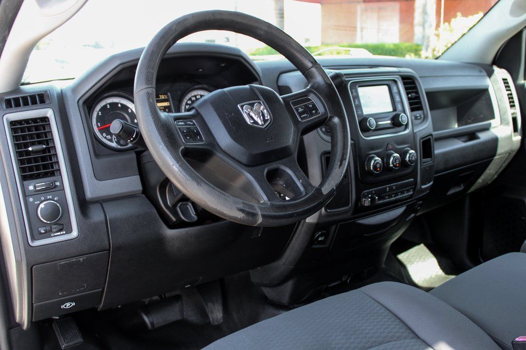 Used 2014 RAM 3500 Tradesman w/ Power & Remote Entry Group RWD image 15