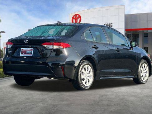 Certified 2024 Toyota Corolla LE image 5