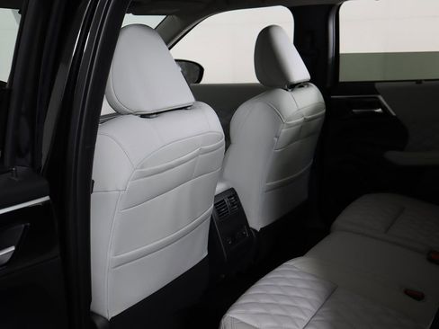 New 2025 Mitsubishi Outlander SEL AWD/4WD image 33
