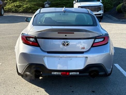 Used 2025 Toyota GR86 Premium w/ Performance Package RWD image 4