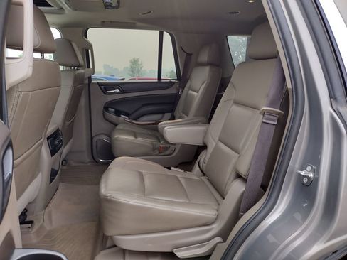 Used 2018 Chevrolet Tahoe Premier AWD/4WD image 8