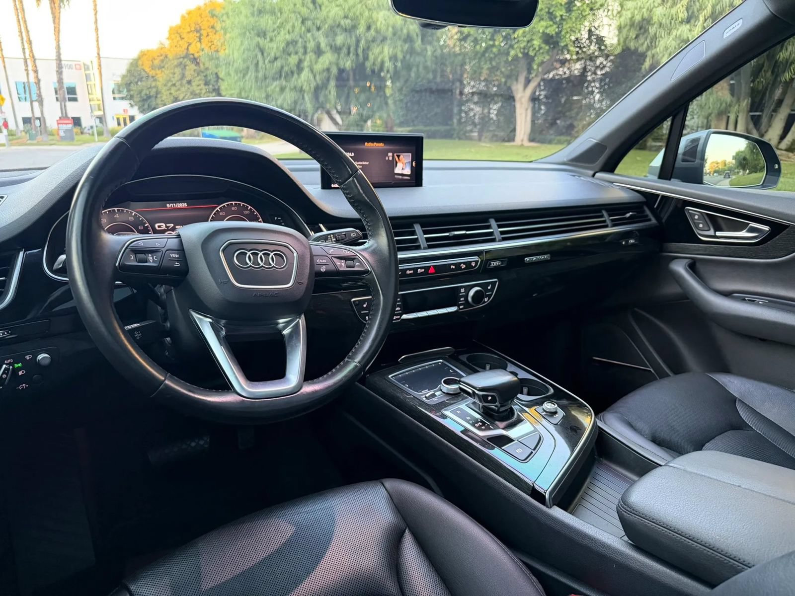 Used 2017 Audi Q7 3.0T Prestige w/ Prestige Package AWD/4WD image 15