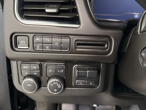 Used 2024 Chevrolet Tahoe RST w/ Luxury Package image 15