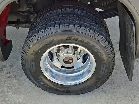 Used 2020 GMC Sierra 3500 Denali w/ Denali Ultimate Package image 8