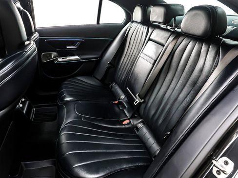 New 2026 Mercedes-Benz E 450 4MATIC Sedan image 8