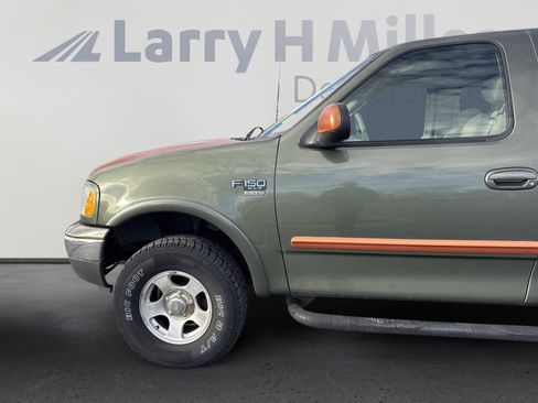 Used 2002 Ford F150 Lariat image 10