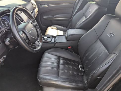 Used 2021 Chrysler 300 S w/ S Model Appearance Package RWD image 18