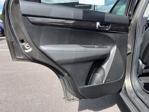 Used 2013 Kia Sorento EX w/ Premium Plus Pkg FWD image 27