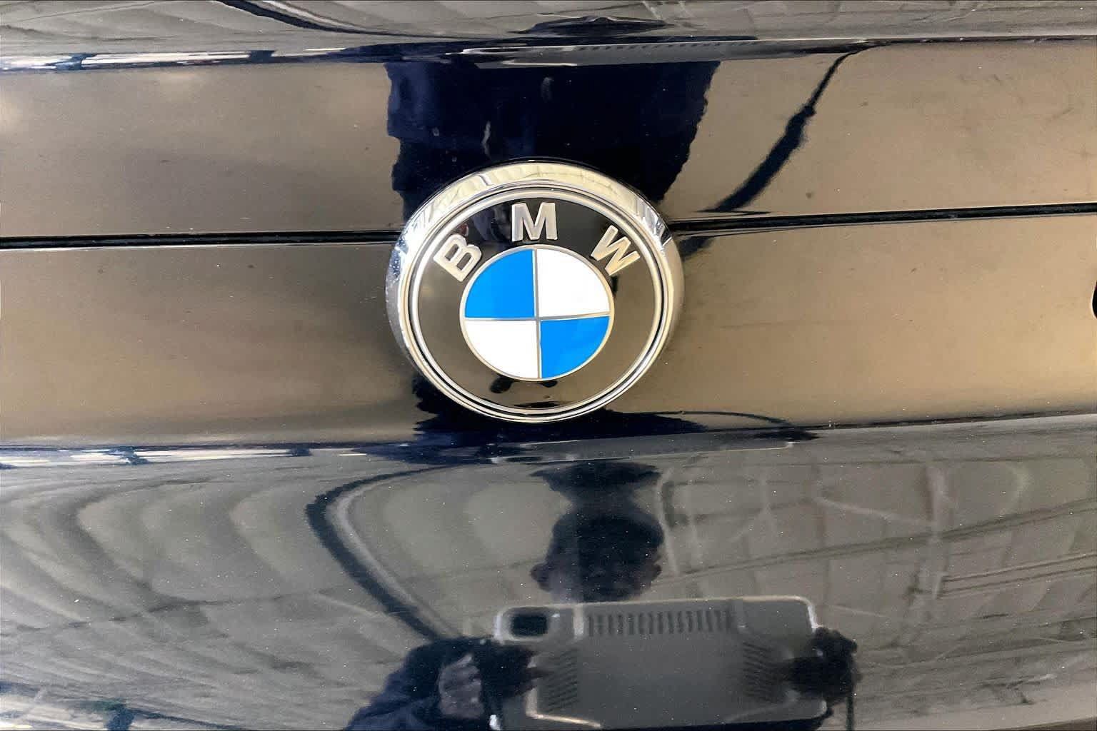 Used 2024 BMW X6 xDrive40i w/ Premium Package AWD/4WD image 31