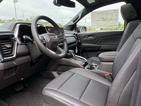 New 2026 GMC Canyon Elevation w/ Convenience Package image 13