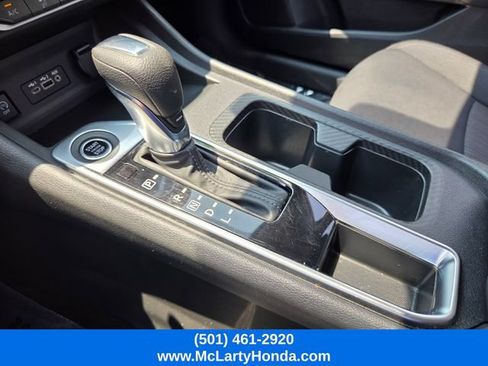 Used 2024 Nissan Sentra SV FWD image 25