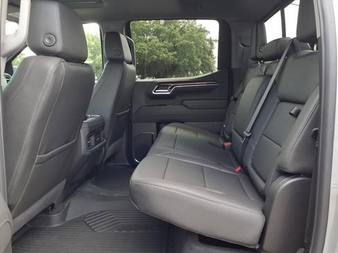 New 2026 Chevrolet Silverado 1500 LT Trail Boss w/ Safety Package AWD/4WD image 18