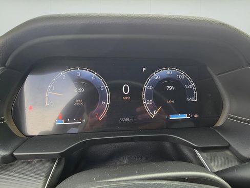 Used 2024 Jeep Grand Cherokee Laredo AWD/4WD image 21