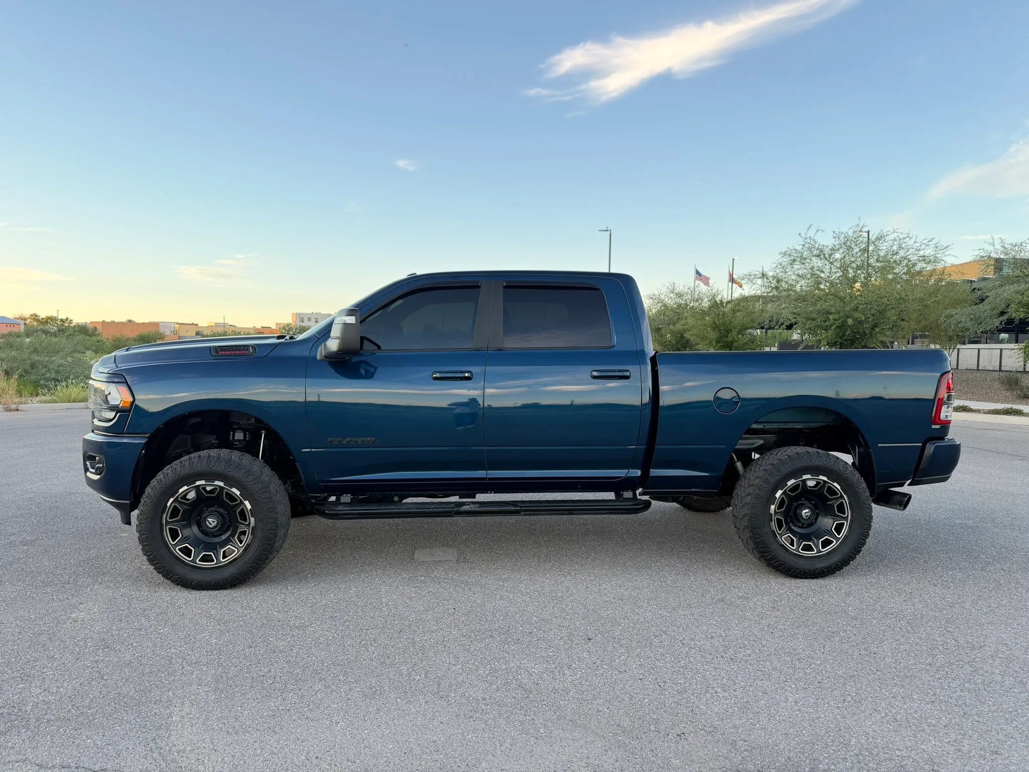Used 2023 RAM 2500 Big Horn w/ Night Edition AWD/4WD image 4