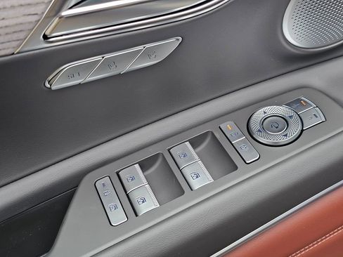 New 2026 Genesis GV80 3.5T Prestige AWD/4WD image 34