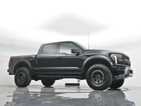 New 2025 Ford F150 Raptor image 3