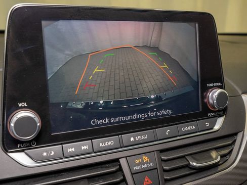 Used 2023 Nissan Altima 2.5 SR image 13