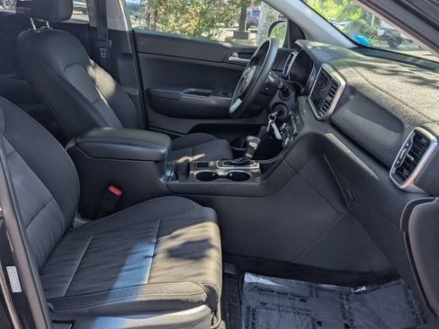 Used 2020 Kia Sportage LX AWD/4WD image 20