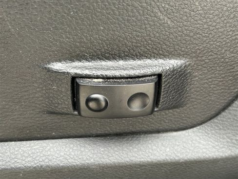 Used 2024 RAM 2500 Big Horn image 26