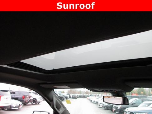 Used 2021 GMC Sierra 1500 SLT image 15