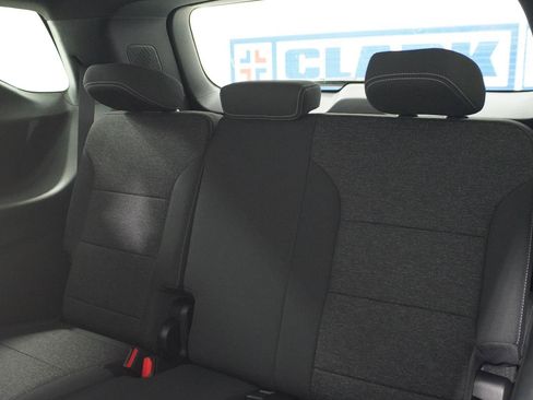 New 2026 Chevrolet Traverse LT FWD image 25