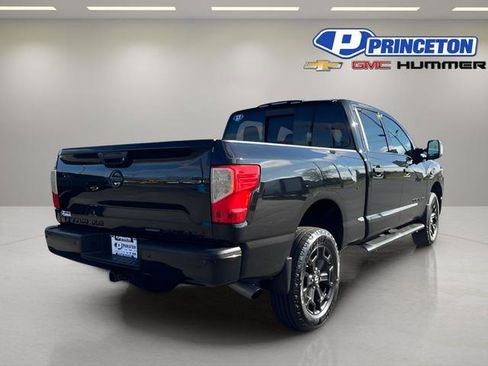 Used 2018 Nissan Titan SL w/ Midnight Edition AWD/4WD image 7
