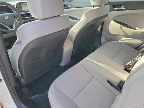 Used 2020 Hyundai Tucson Value w/ Cargo Package image 13