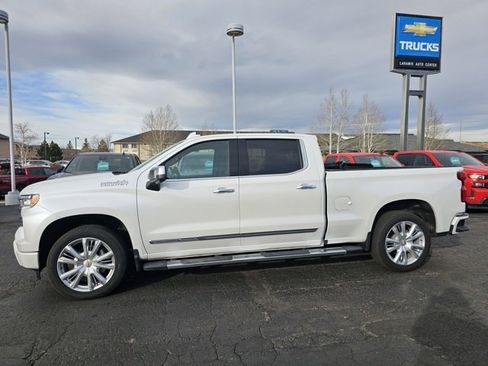 Certified 2024 Chevrolet Silverado 1500 High Country w/ High Country Premium Package image 1