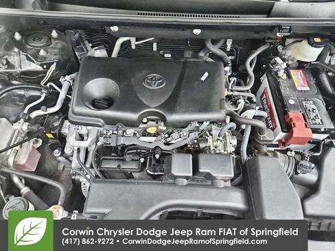 Used 2023 Toyota RAV4 XLE FWD image 33