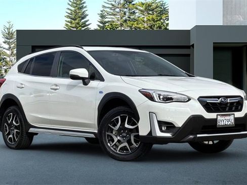 Certified 2021 Subaru Crosstrek Hybrid w/ Popular Package #3 image 2