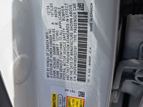 Used 2025 Honda Civic Sport image 25