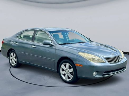 Used 2005 Lexus ES 330 w/ Preferred Accessory Pkg FWD image 10