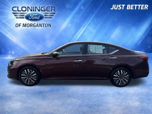 Used 2025 Nissan Altima 2.5 SV FWD image 6