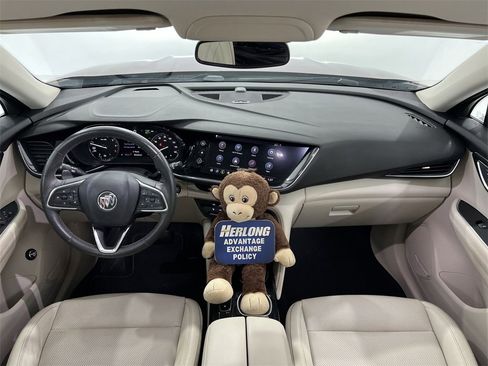 Used 2021 Buick Envision Essence image 19