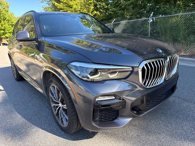 Used 2019 BMW X5 xDrive40i w/ M Sport Package AWD/4WD image 3