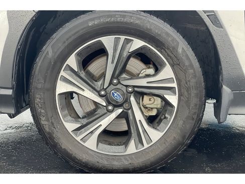 Certified 2024 Subaru Crosstrek 2.0i Premium w/ Crosstrek Mirror Package image 10