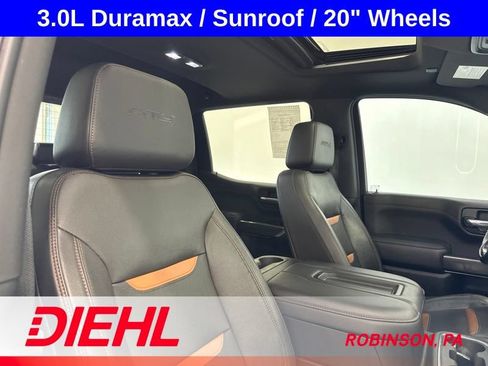 Used 2020 GMC Sierra 1500 AT4 w/ AT4 Premium Package AWD/4WD image 14
