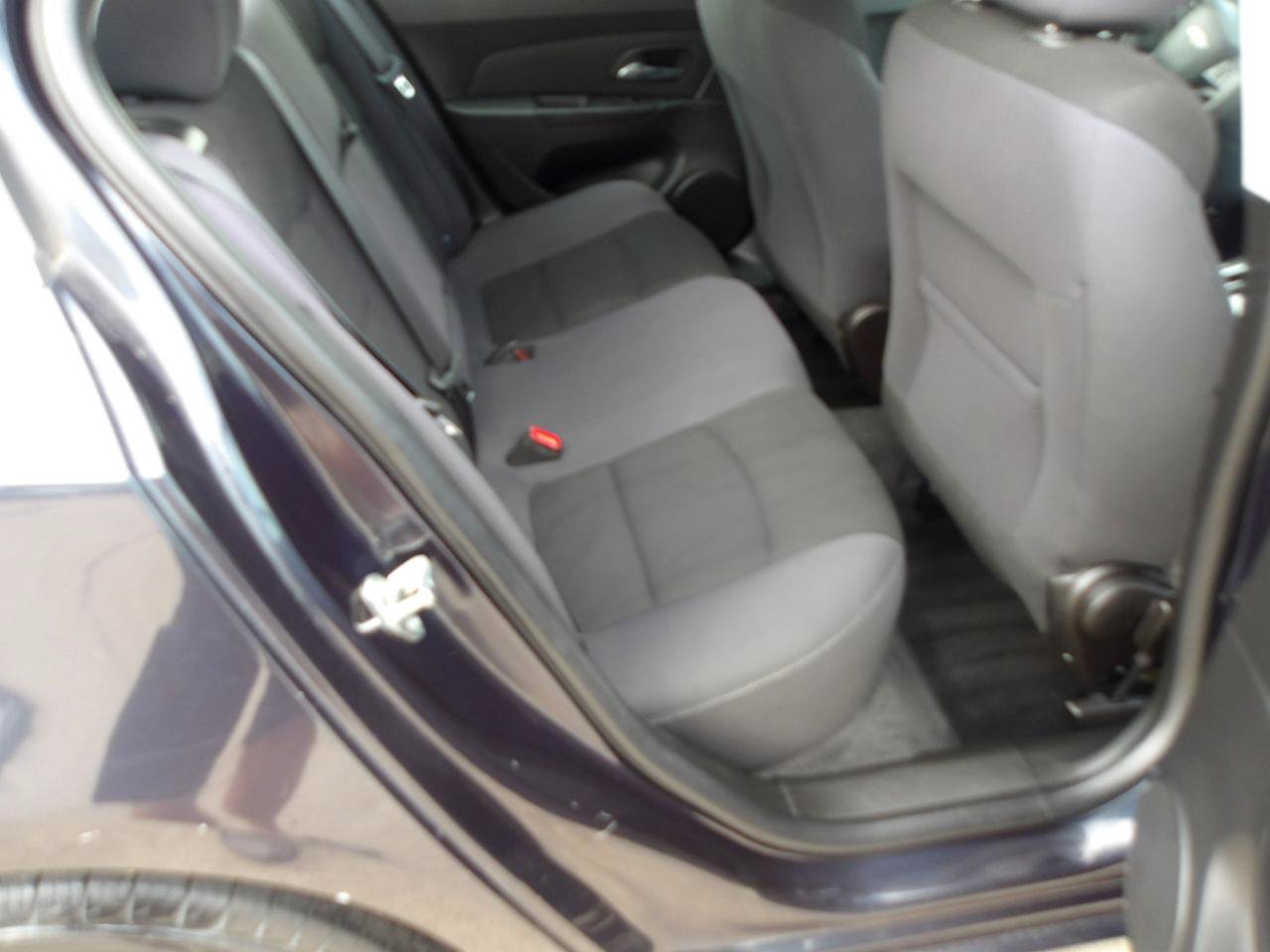 Used 2015 Chevrolet Cruze LT FWD image 8