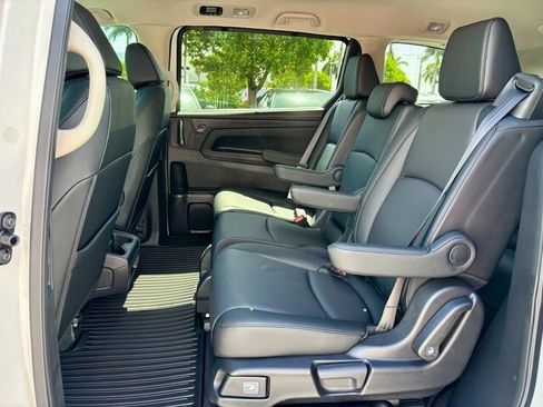 New 2026 Honda Odyssey EX-L image 9