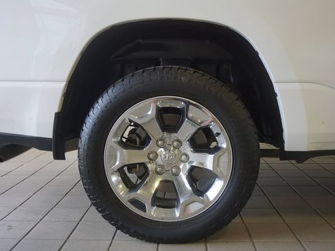 Used 2019 RAM 1500 Big Horn AWD/4WD image 29